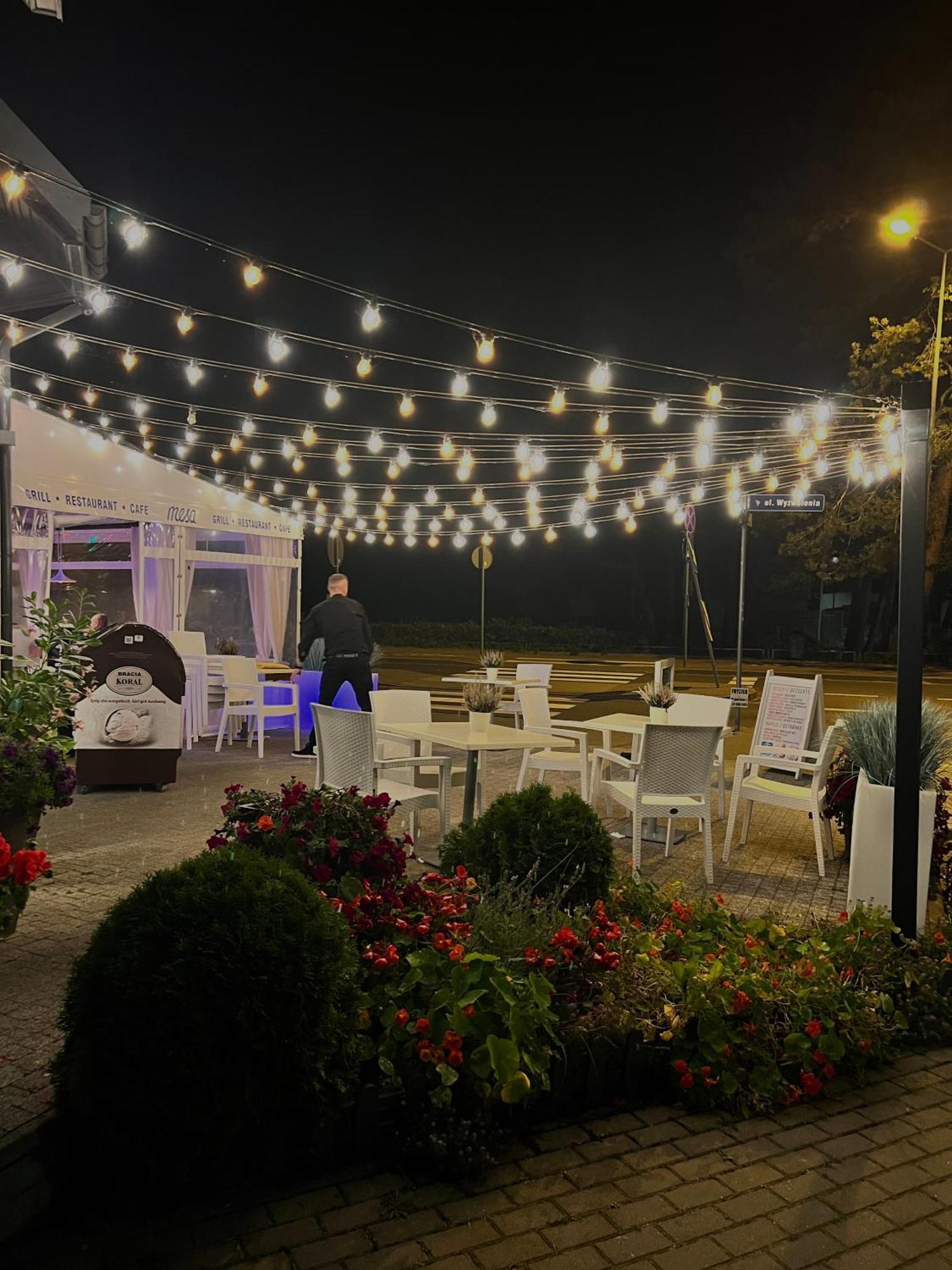 Apartamenty Mesa Grill Restaurant Cafe Dźwirzyno Exteriér fotografie