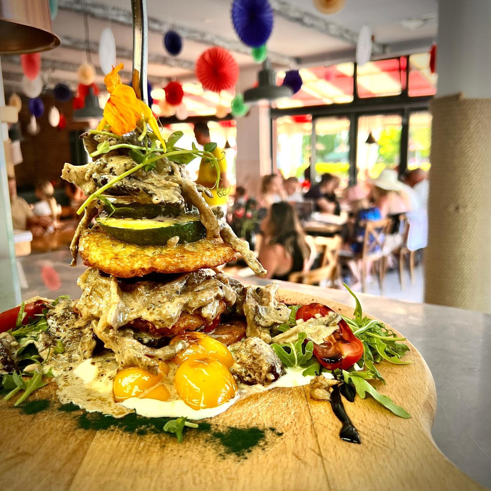 Apartamenty Mesa Grill Restaurant Cafe Dźwirzyno Exteriér fotografie